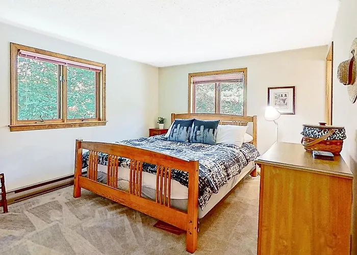 White Mountain Hideaway