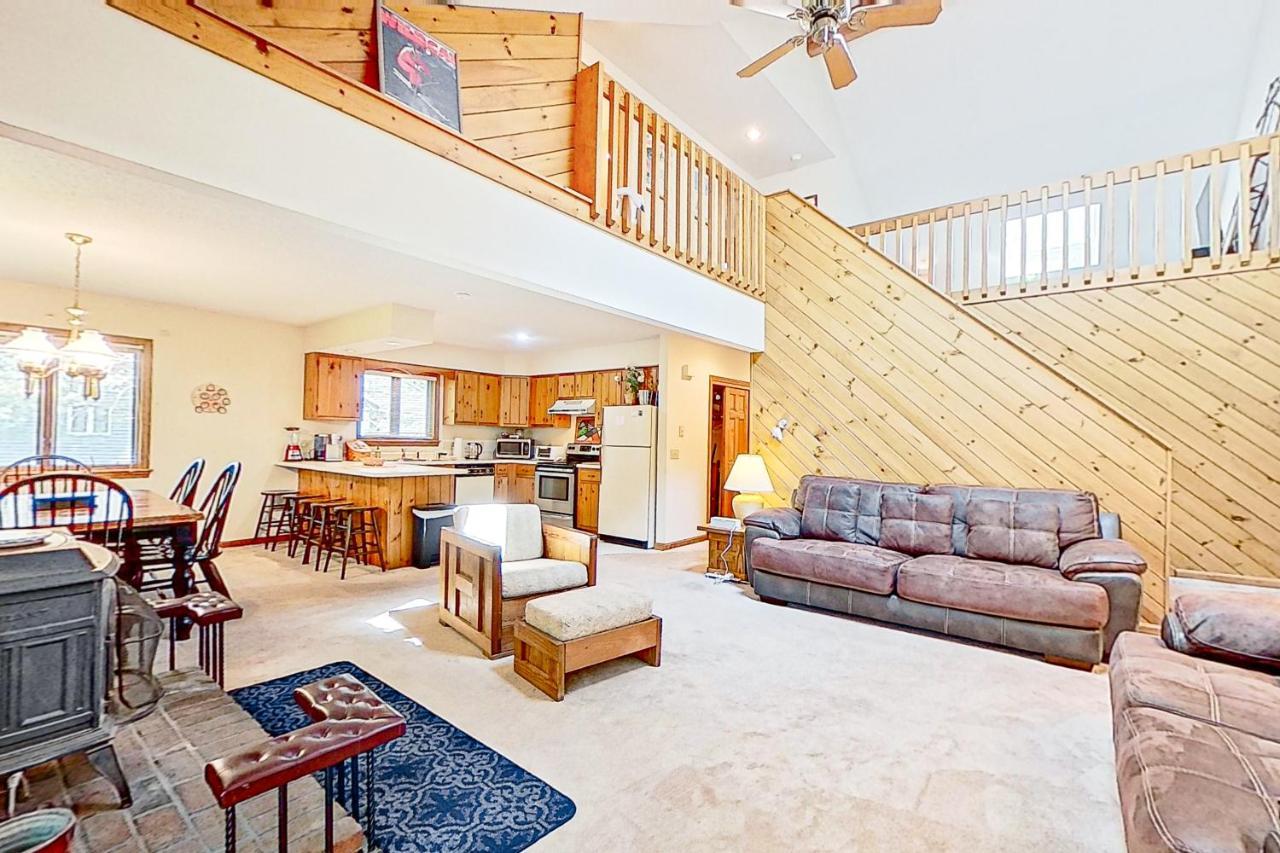 White Mountain Hideaway Apartment *